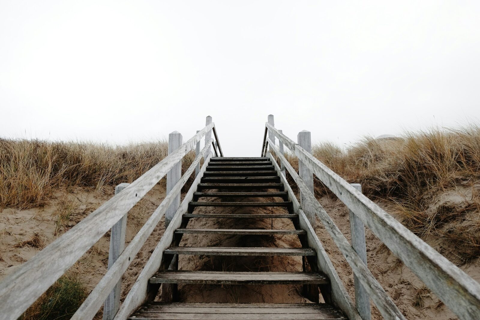 فهم الخطأ النسبي في قضايا الانزلاق والسقوط في كاليفورنيا